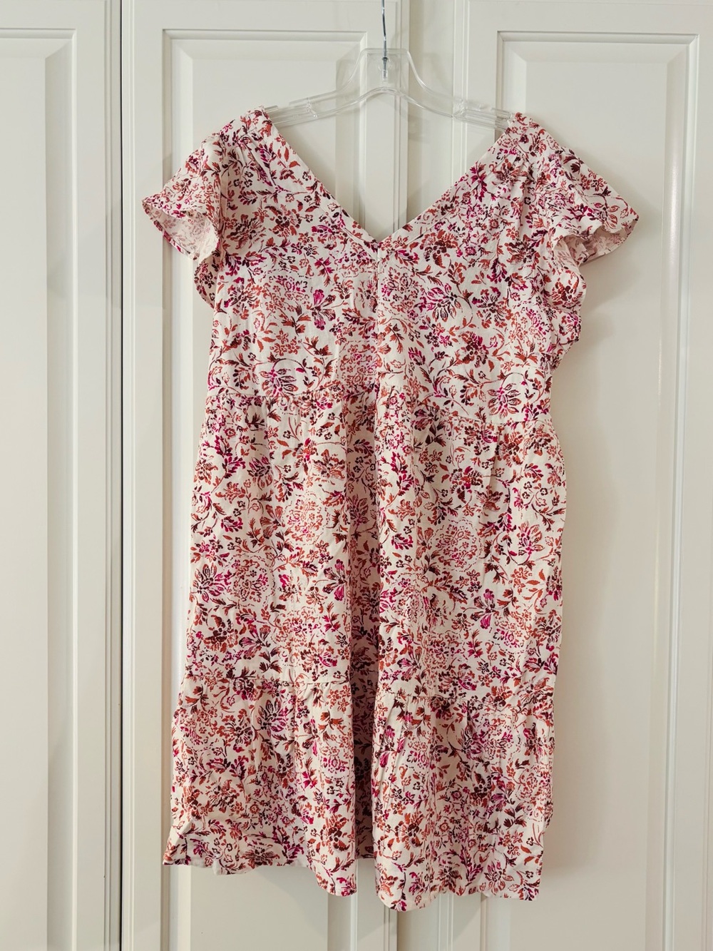 Isabel Maternity - Floral V-Neck Ruffle Sleeve Dress - Medium